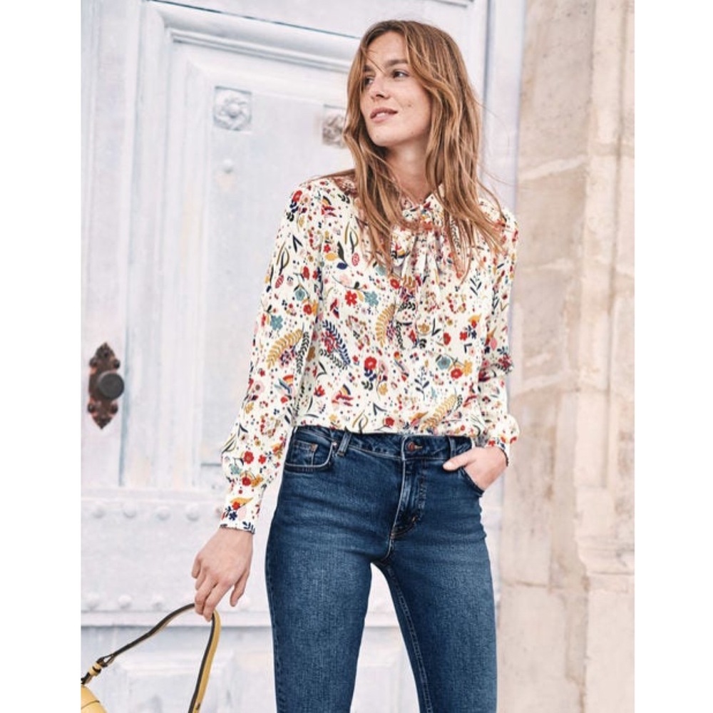 Boden Thelma Tie-Neck Blouse